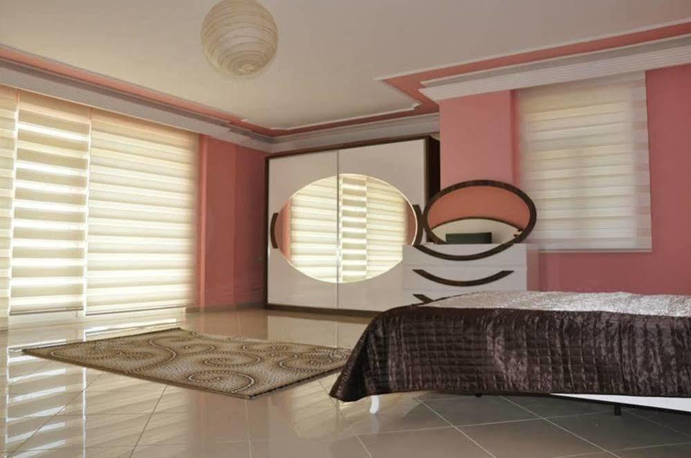 Alanya Deniz Villa Eksteriør bilde